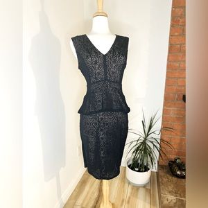 BCBG midi dress Navy blue with nude color hues